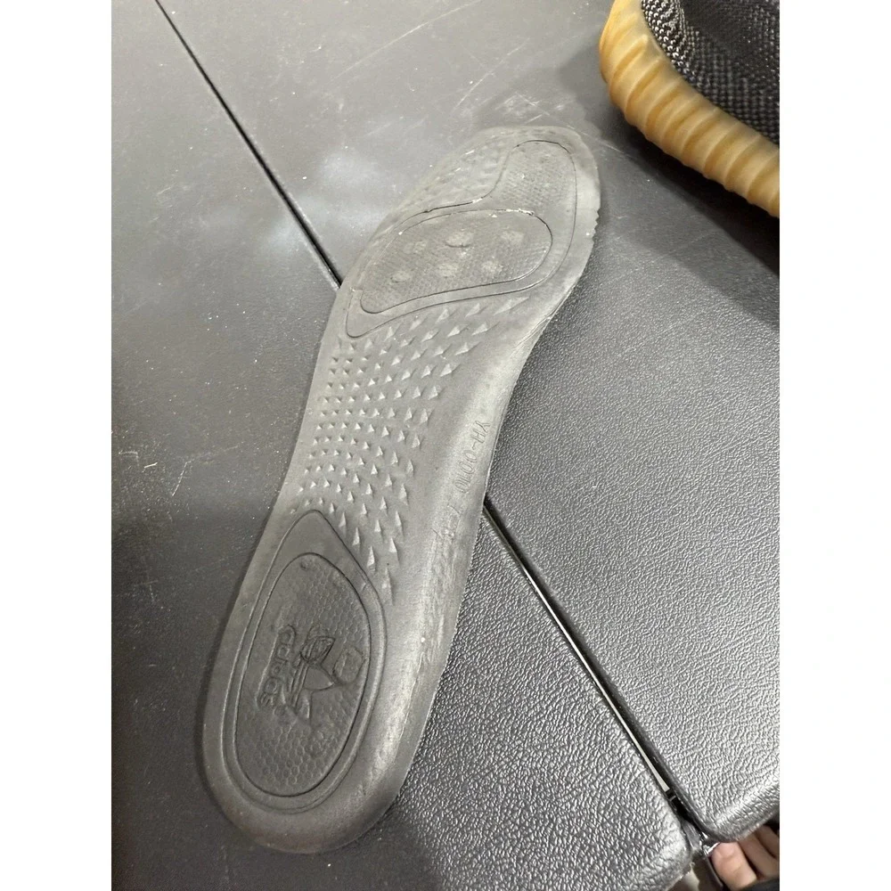 Adidas Yeezy Boost 350 V2 Low Carbon‎ Size 8.5 FZ5000 Black Grey Kanye West Men